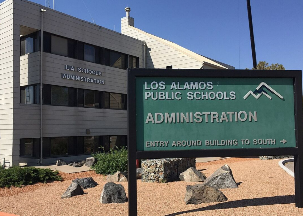 New Mexico: Los Alamos Public Schools